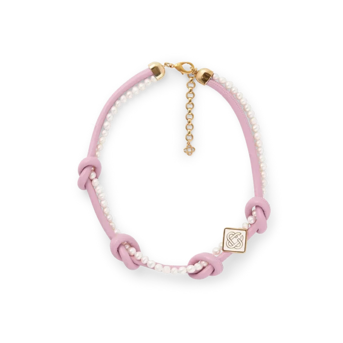 Roze geknoopte ketting Roze geknoopte ketting