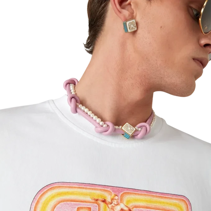 Roze geknoopte ketting Roze geknoopte ketting