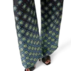 Zijde-broek met monogram in kleurverloop Zijde-broek met monogram in kleurverloop