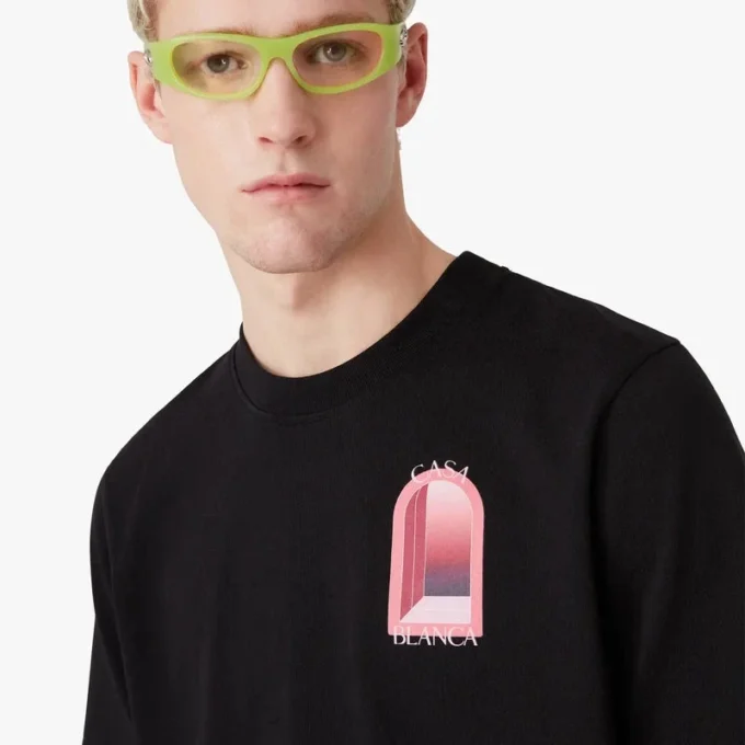 Zwart T-shirt met korte mouwen en bogen