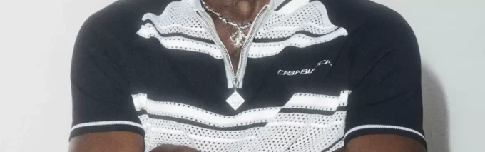 Metallic mesh gestreept poloshirt met korte mouwen en rits